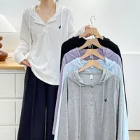 卡洛町大码女装110-200斤秋季新款时尚抽绳小猫刺绣连帽卫衣9533