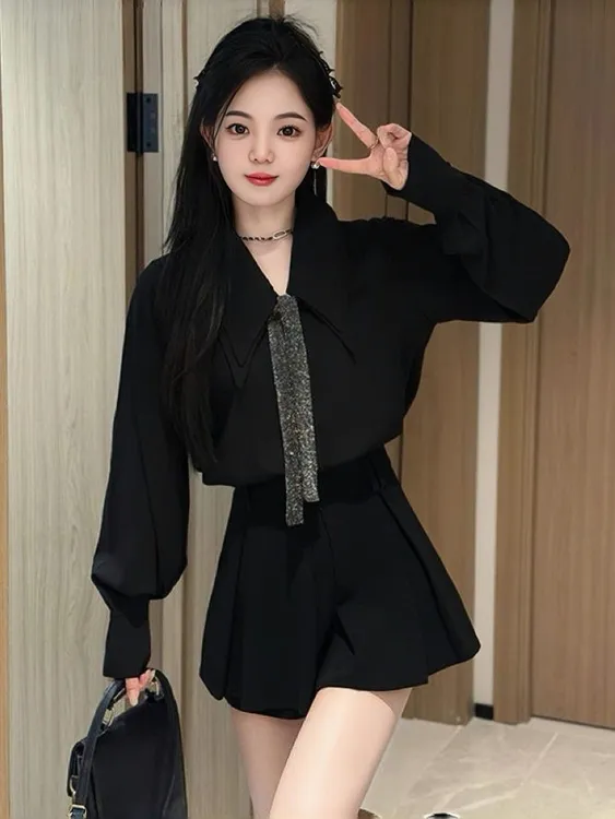韩系早秋穿搭一整套学院风时尚气质减龄黑色长袖衬衫半身裙两件套