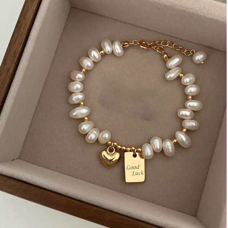 铜合金手链 精工幸运方牌爱心手链女款气质轻奢高级感小众饰品设