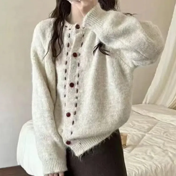 复古软糯圆领毛衣设计感小众开衫女士2025秋季新款韩系小个子上衣