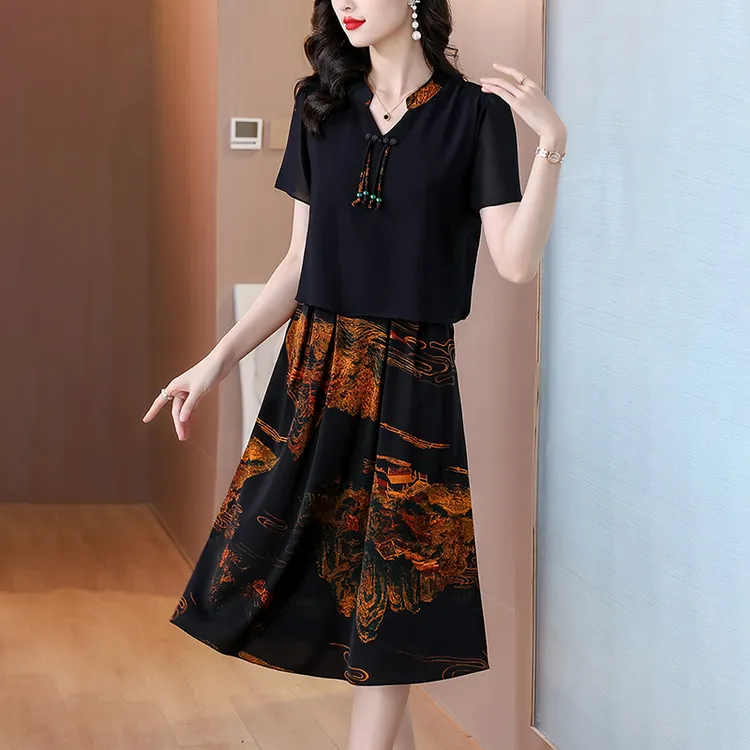 洋气假两件短袖连衣裙女士2025夏装新款中年显瘦时尚黑色雪纺裙子