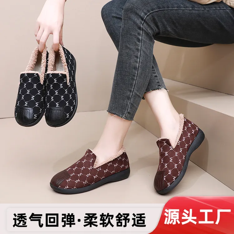 2025新款软底加绒豆豆鞋时尚保暖毛毛鞋懒人一脚蹬休闲女鞋棉鞋