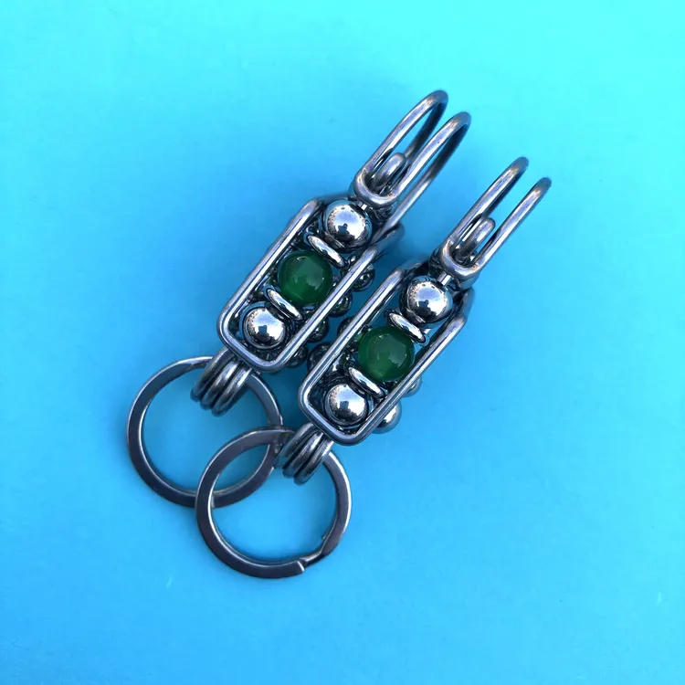 纯手工不锈钢网红小鸟彩色珠子创意个性汽车钥匙扣高档礼品