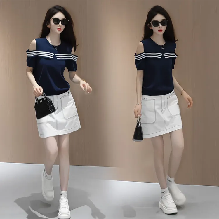 夏季韩版减龄露肩显瘦短袖上衣百搭高级感短裙子新款时尚两件套装
