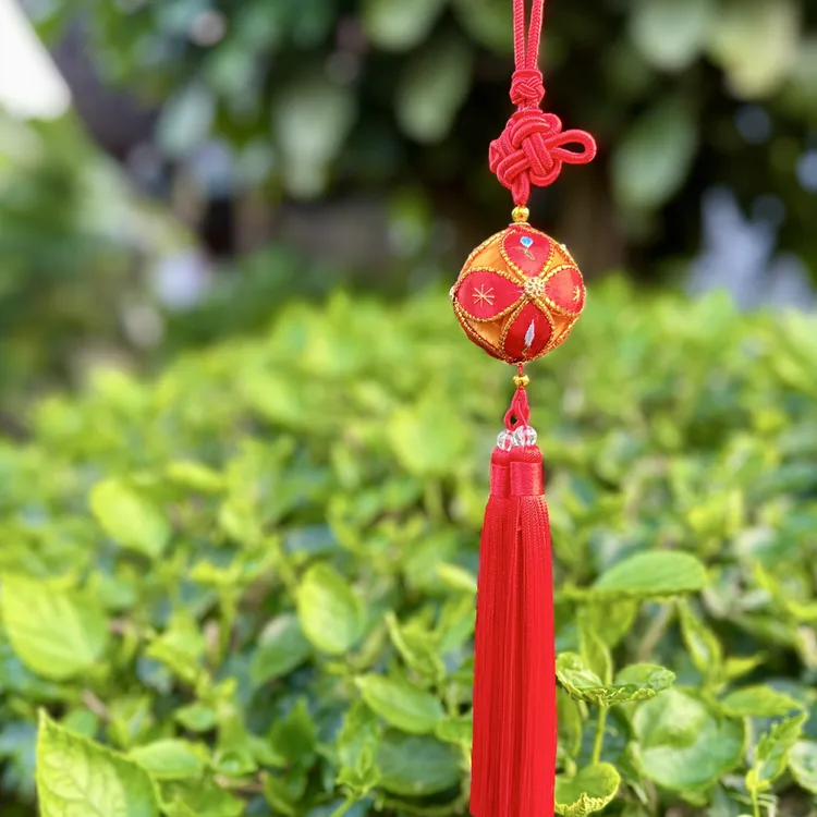 【中国节双流苏纯手工绣球】广西靖西绣球包包挂件挂饰汽车钥匙扣