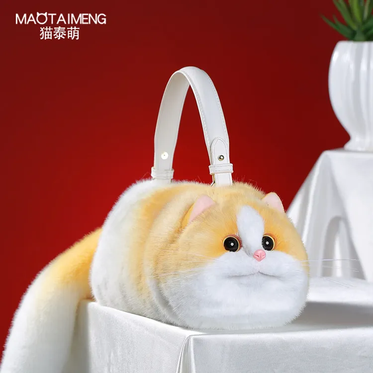 2025单肩包女设计小众小个子斜挎包夏款可爱百搭手工毛绒猫咪包包