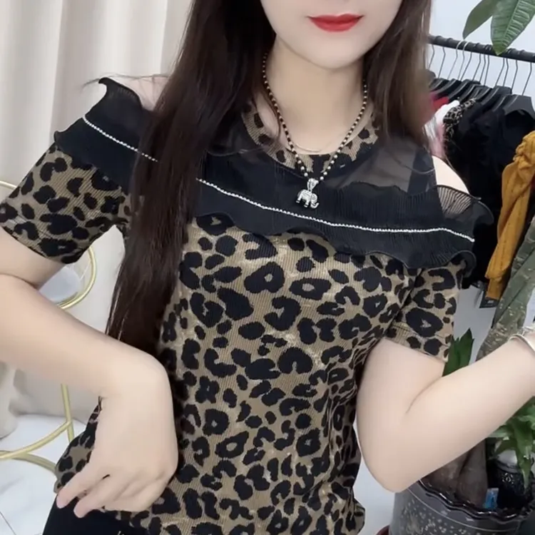 短袖豹纹拼接常规款T恤外穿时尚洋气打底衫网红小衫