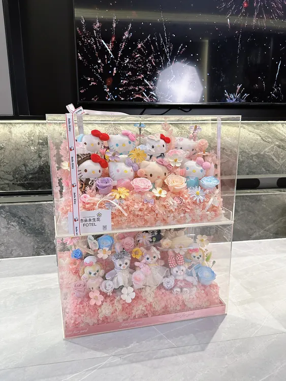 HelloKitty礼盒圣诞节生日表白女友生日礼物送女生永生花闺蜜礼物