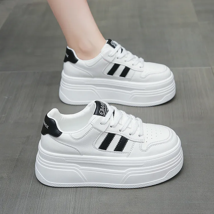 增高厚底6.5公分小白鞋2025新款爆款休闲板鞋网红ins加绒百搭秋冬