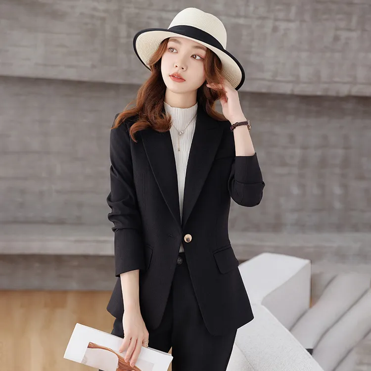 2023年秋冬新款时尚气质女神小个子韩版百搭洋气上衣