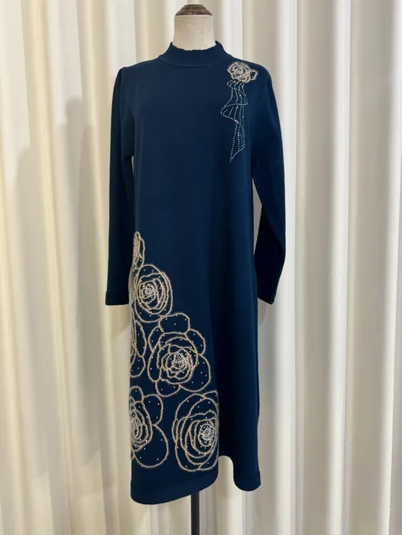 新款毛巾绣中长款毛衣针织