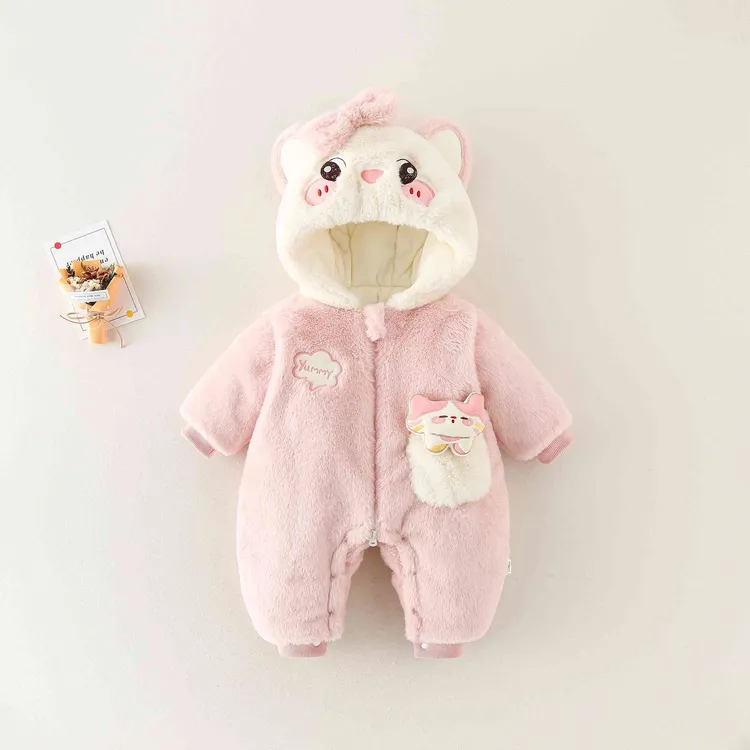 婴儿衣服外套冬季哈衣夹棉连体衣保暖加厚宝宝外出超萌可爱毛毛衣