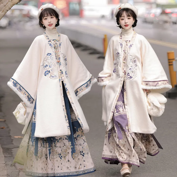 荟萃阁【绒绒】原创汉服女明制方领对襟衫马面裙加厚加绒刺绣冬款