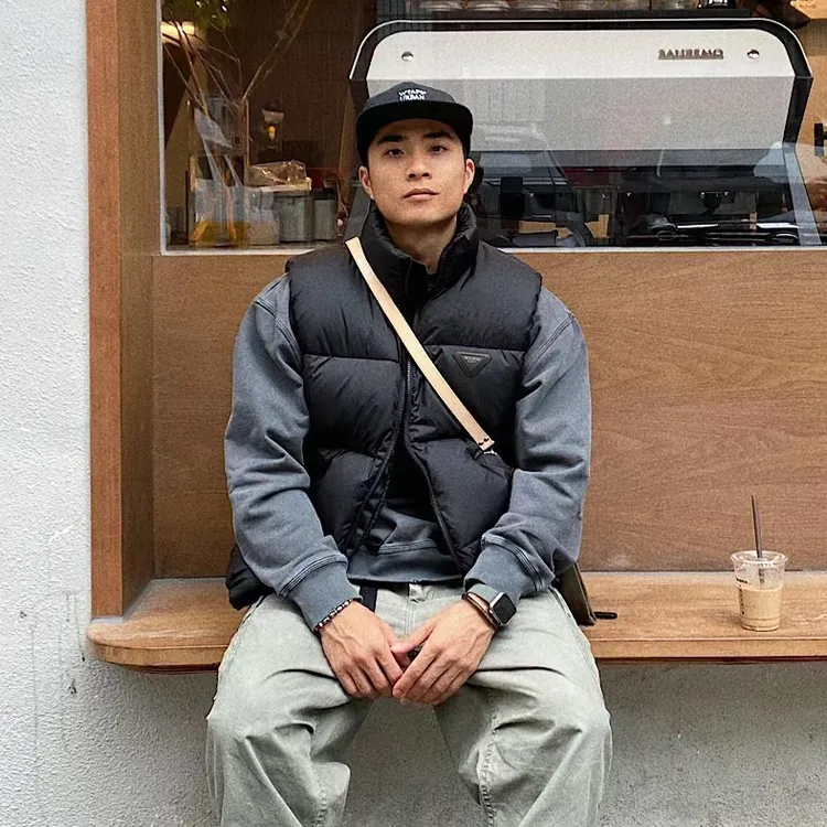 2025冬季新款90白鸭绒立领羽绒马甲男士保暖坎肩~实体店同步上新