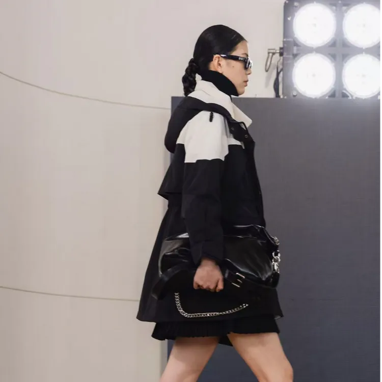 简&搭【千屿Sheila】“女明星”鹅绒派克羽绒服244-YRF/1201-5101688