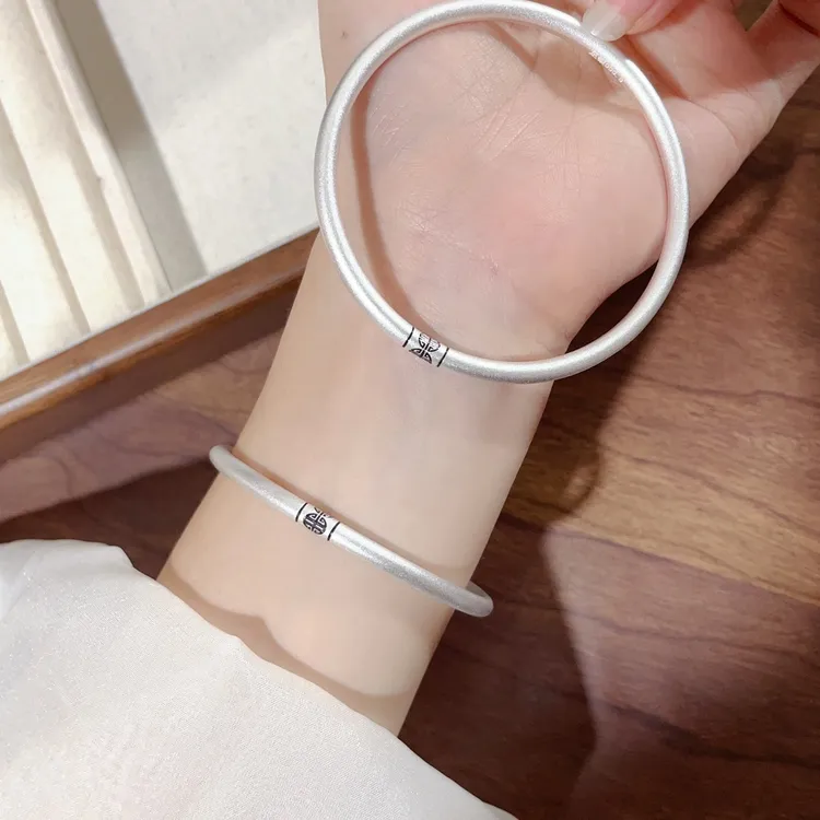 足银手镯 古法传承9999纯银手镯女国潮风素圈闭口镯子简约时尚款