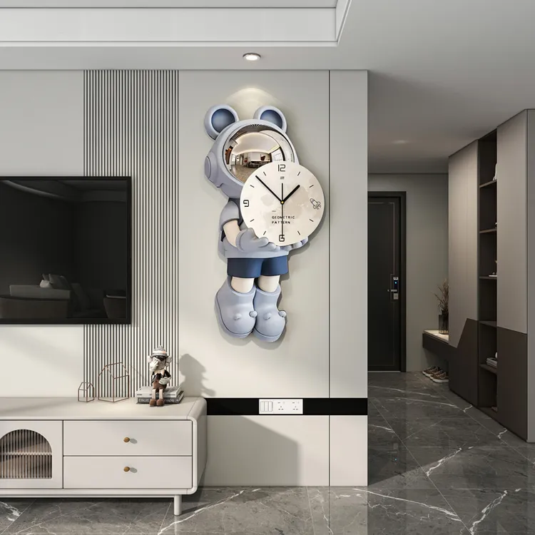 宇航员钟表挂钟客厅家用高级感现代简约餐厅玄关卡通创意时钟挂墙