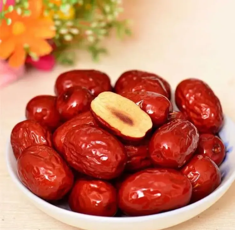 【买一斤送一斤】新疆若羌红枣肉厚核小煲汤煮粥！