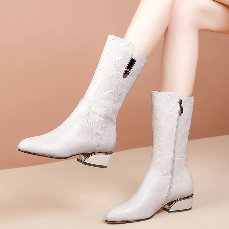 真皮中筒甜美百搭时尚圆头低跟女鞋秋冬新款侧拉链妈妈皮靴女靴