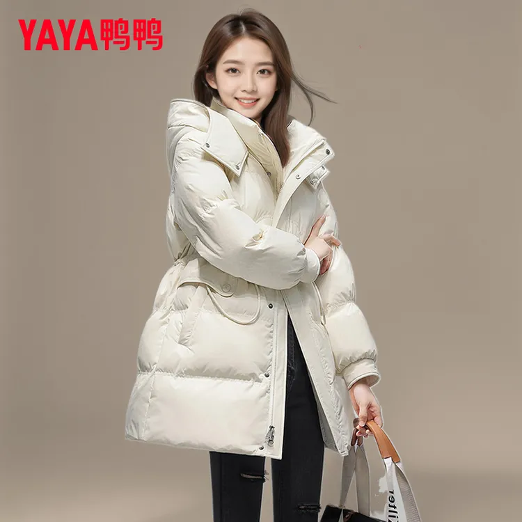 YAYA/鸭鸭中长款羽绒服女2025年冬季新款时尚连帽收腰加厚外套潮
