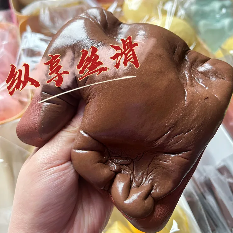 大号盒装黏黏吐司慢回弹玩具粘粘土司湿软手感仿真食物烘焙玩具