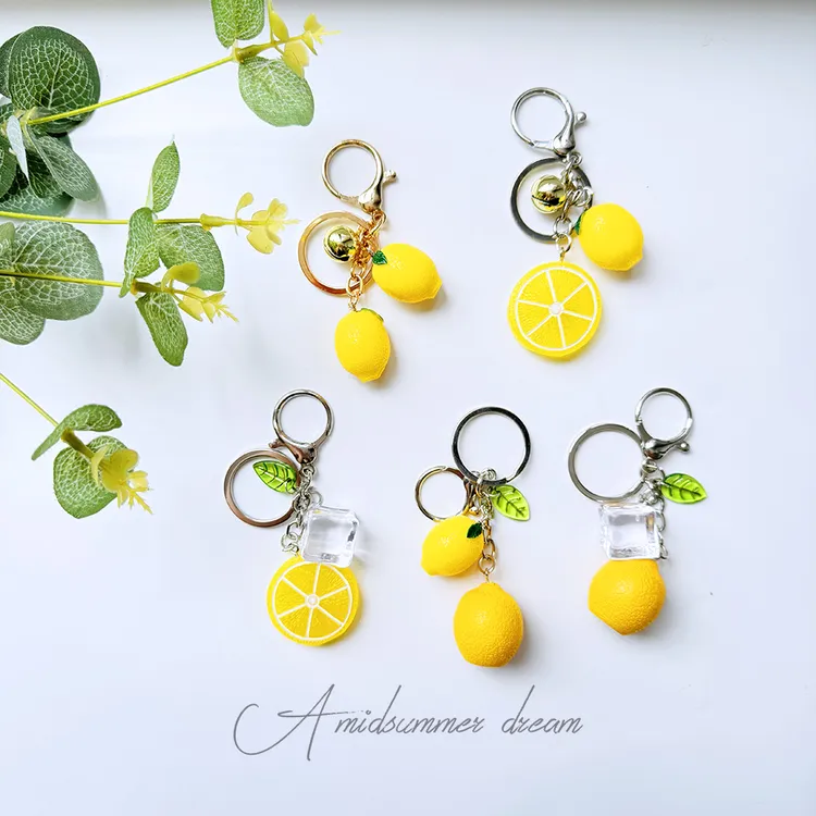 可爱寓意冰块柠檬钥匙扣创意字牌小巧个性趣味包包挂件节日礼物