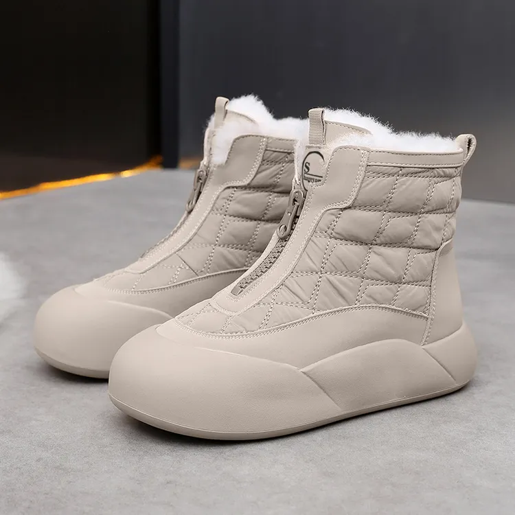 冬季新款厚底高帮雪地靴防寒百搭保暖加绒棉靴时尚休闲女鞋