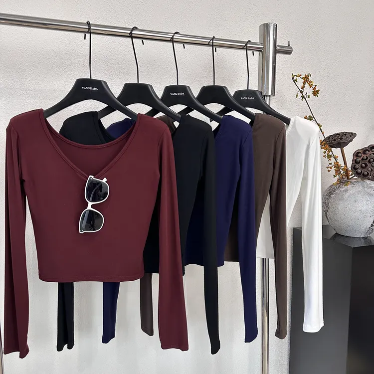 【两面穿】带垫肩长袖辣妹V领女上衣秋冬新款内搭打底衫女内搭