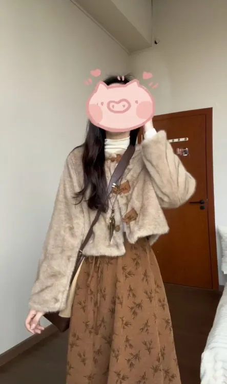 秋冬搭配一整套复古新中式盘扣毛毛保暖外套高腰碎花半身裙两件套