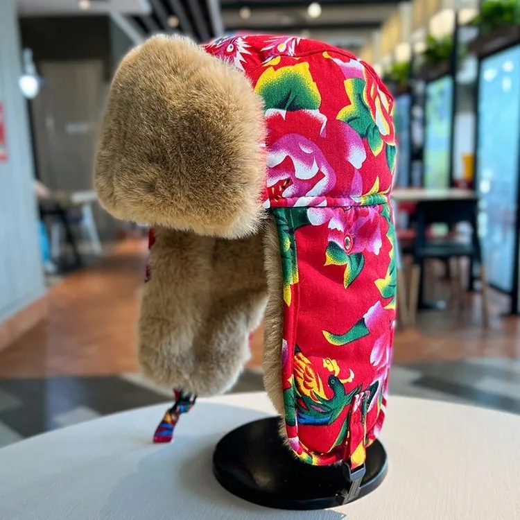 秋冬爆款网红时尚保暖东北大花经典雷锋帽出游过年回村必备帽子