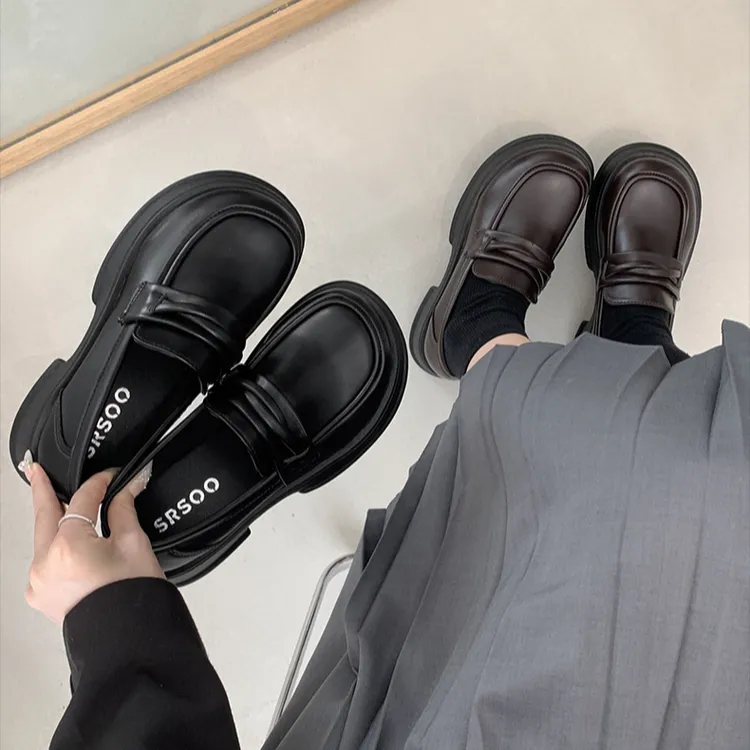 圆头百搭复古黑色厚底小皮鞋女2024新款夏季法式粗跟一脚蹬乐福鞋