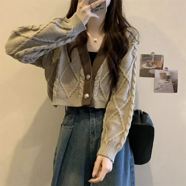 复古咖色软糯麻花毛衣外套女春秋款粗线宽松针织开衫外搭短款上衣