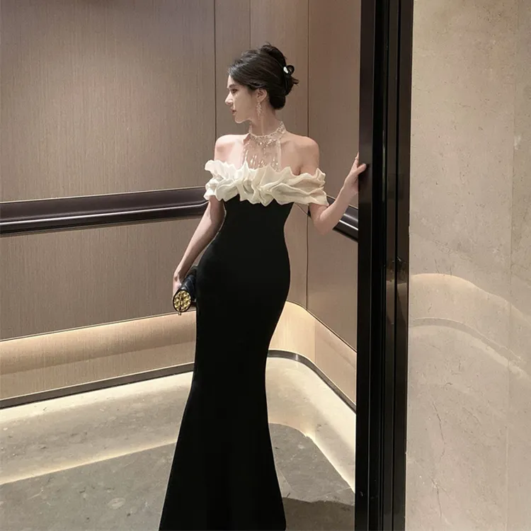 法式黑色丝绒一字肩挂脖连衣裙女秋冬高级感包臀鱼尾生日礼服长裙