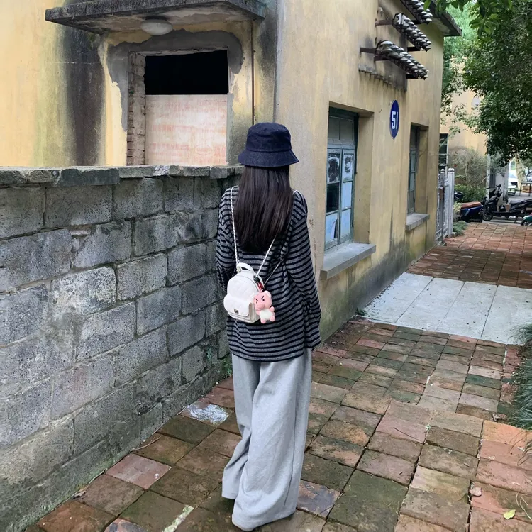 高级感小众菱格双肩包包女2025新款时尚百搭双肩书包单肩旅行包潮