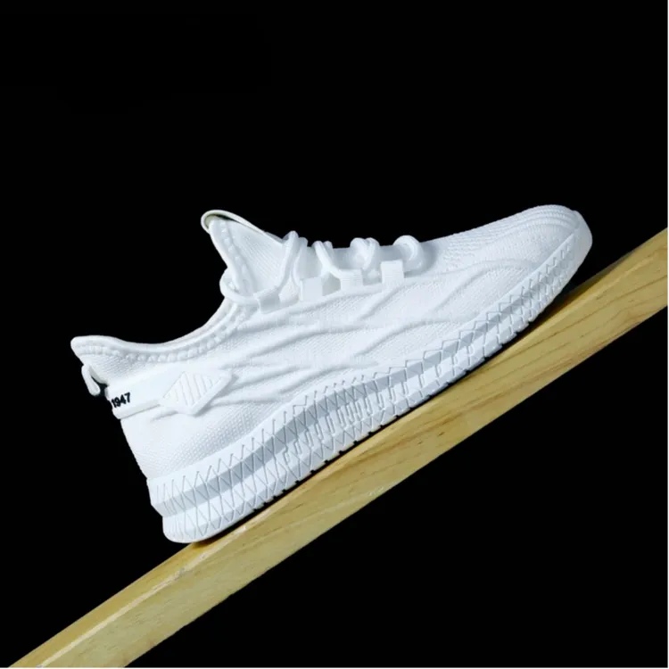 【粉丝专属】鳄鱼时尚防污防溅水情侣飞织鞋