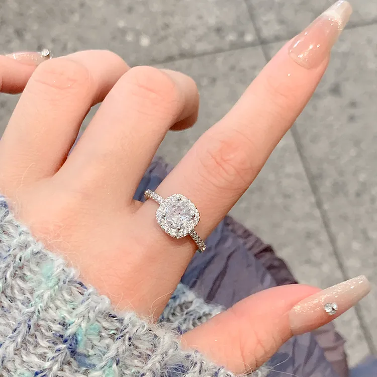 铜合金玻璃戒指 s925银小方糖戒指女轻奢高级素圈戒指女小众设计