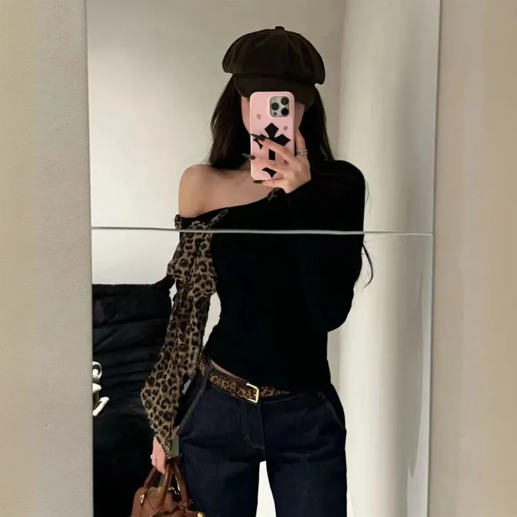 艺等现货~2025秋冬新款复古豹纹丝巾一字肩加绒加厚斜肩长袖T恤女