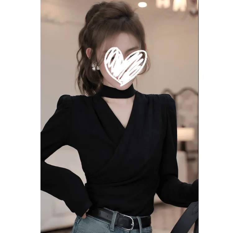 加绒！黑色挂脖褶皱修身v领打底衫2025秋季新款辣妹性感显瘦上衣