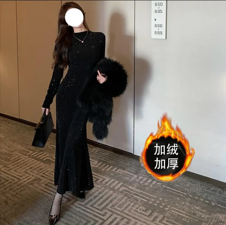 黑色重工亮钻法式性感包臀鱼尾连衣裙女春季高级气质打底长款