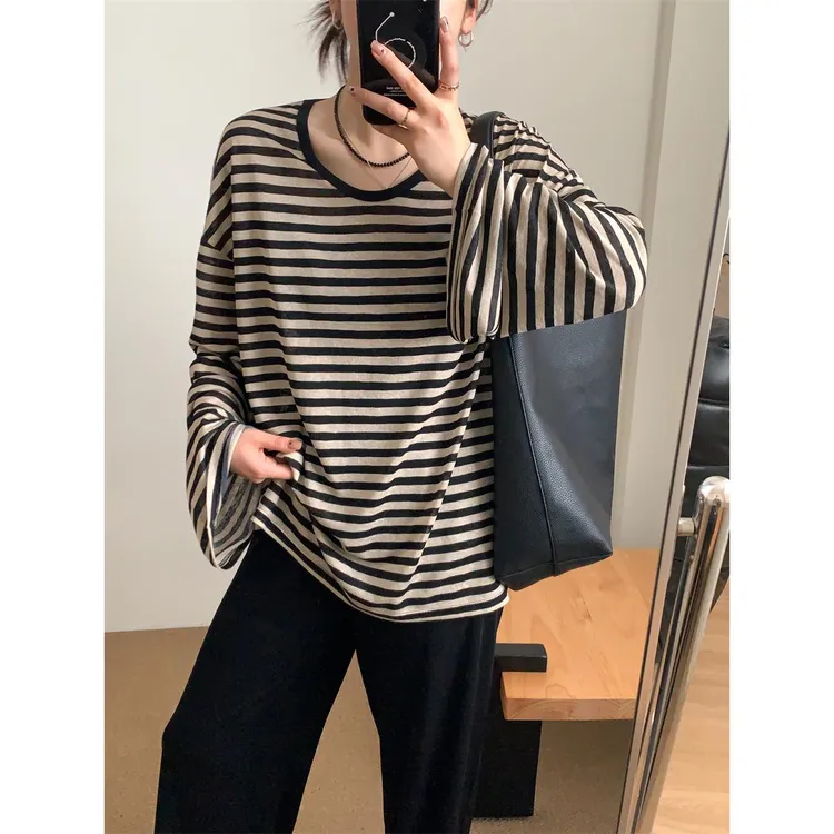纯欲辣妹条纹松弛感长袖t恤女夏季设计感休闲防晒衫薄款长袖上衣