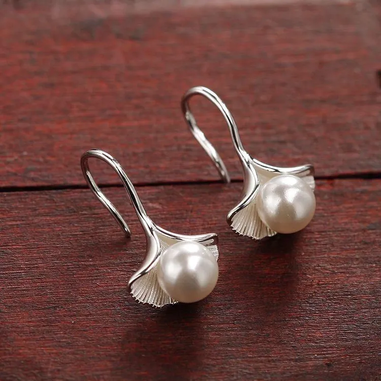 925银耳饰 防过敏银针杏叶珍珠耳环气质小众高级复古简约百搭轻奢