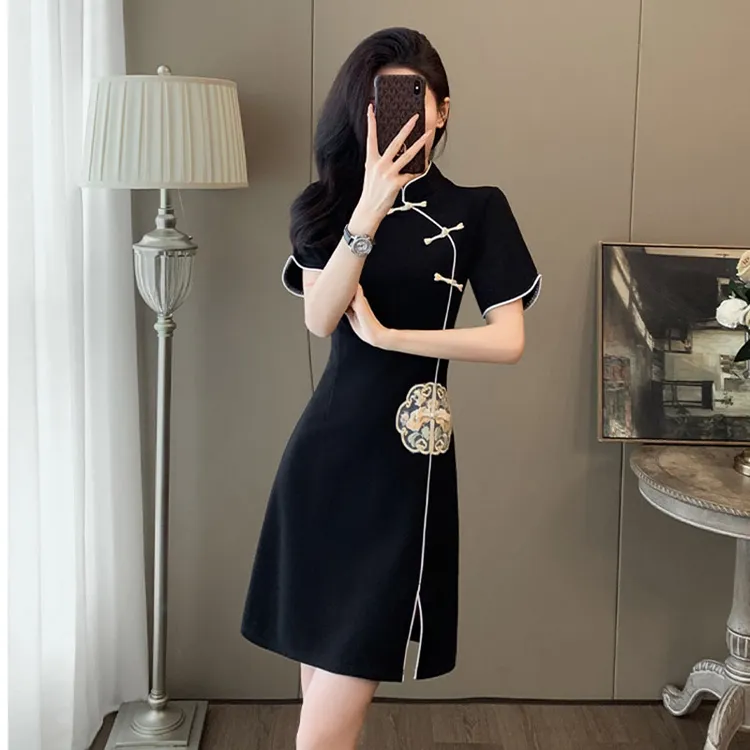 新中式国风唐装改良旗袍年轻款裙子高级感小众设计感黑色连衣裙女