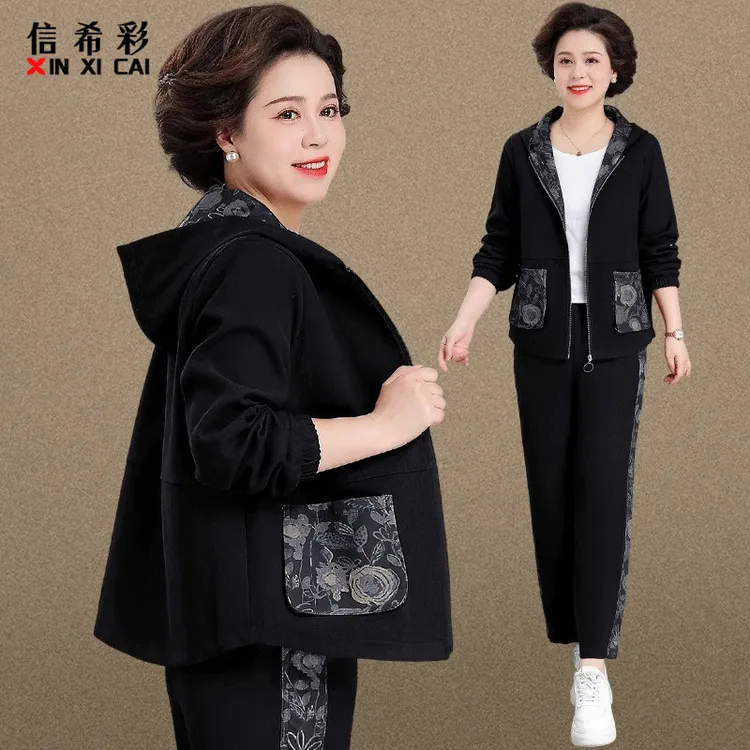 中老年人女装妈妈秋装中年运动套装2025新款女春秋休闲大码上衣服