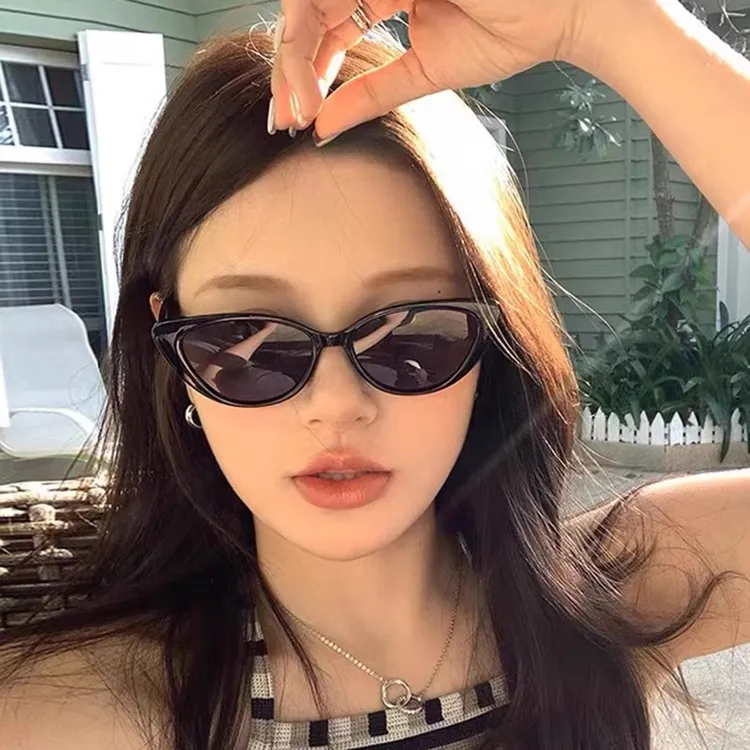GENTLE MADMRER复古小框猫眼高级感墨镜女小脸遮阳防紫外线太阳镜