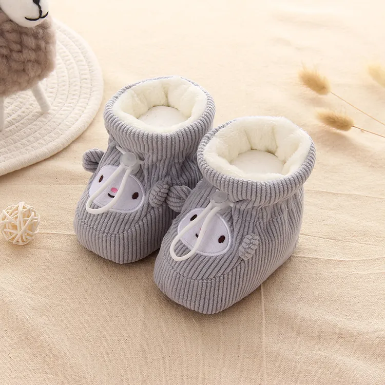 冬季婴儿鞋软底加绒棉鞋0-3-6-12个月新生儿男女宝宝加厚鞋套旋风