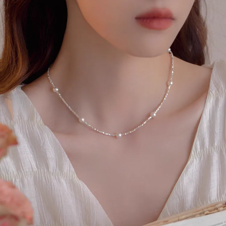 满天星项链女生轻奢小众时尚碎银子锁骨颈链法式仿珍珠配饰2024年