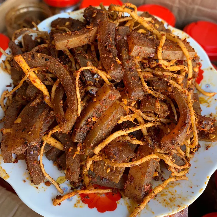 阿秀姐（缘秀村）特辣牛皮500克阿秀姐家佤味麻辣牛皮菜根有木姜子