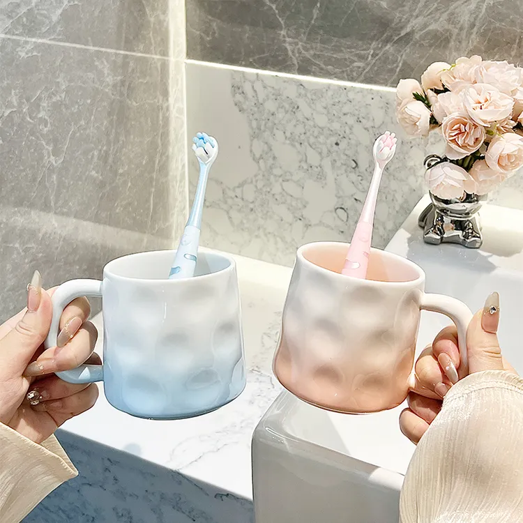 GAGI高颜值浴室渐变刷牙杯家用带置物架洗漱杯新款情侣陶瓷漱口杯
