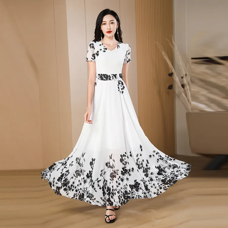 白色雪纺连衣裙女夏季2023年新款超仙气质沙滩裙到脚踝超长裙子