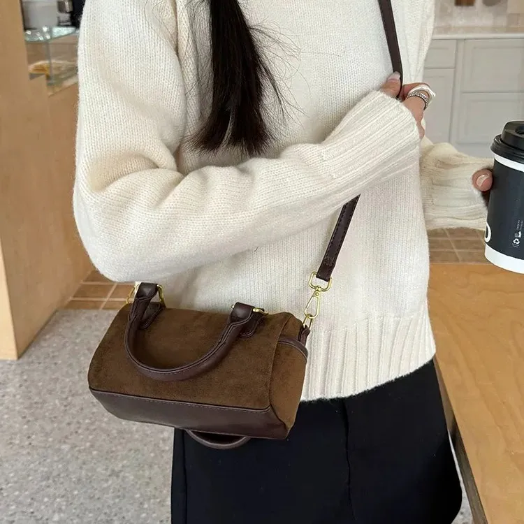 韩版女包秋冬2025新款时尚百搭手提枕头包复古气质绒面单肩斜挎包